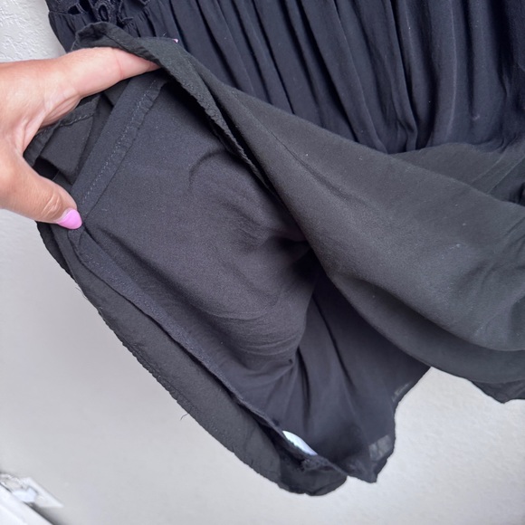 ee:some | V-neck Black Lace Cutout Mini Dress or Blouse - Picture 5 of 7